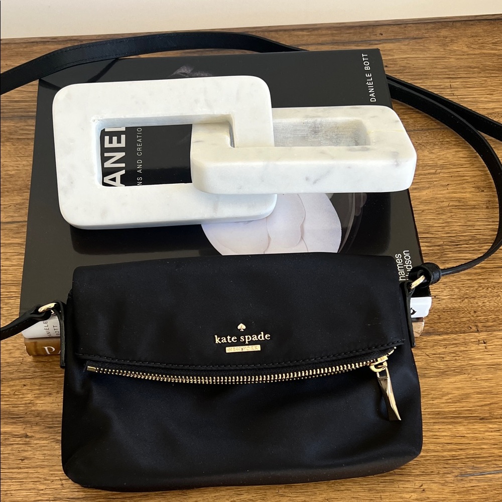 kate spade black nylon crossbody with gold hardware and zipper